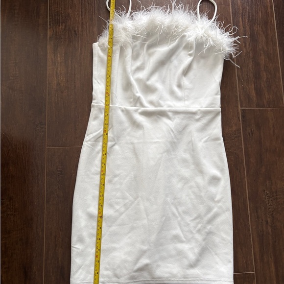 White Strapless Dress with Feather Trim Small - Picture 11 of 12
